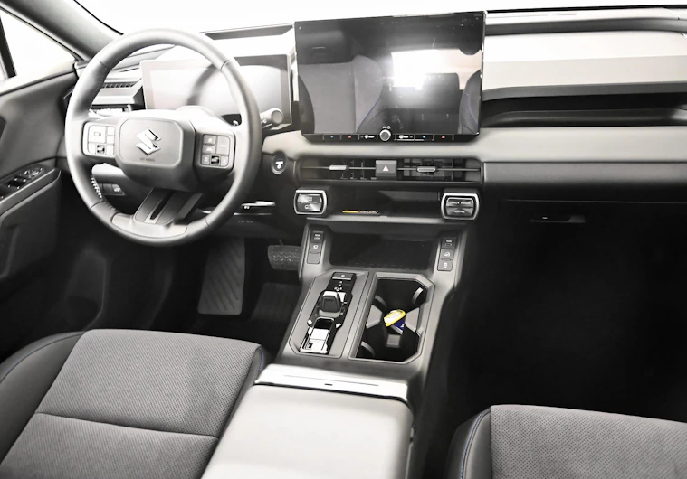 Fahrzeugbild SUZUKI ACROSS