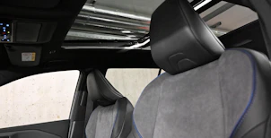 Fahrzeugbild SUZUKI Across 2.5 PHEV Compact Top 4x4