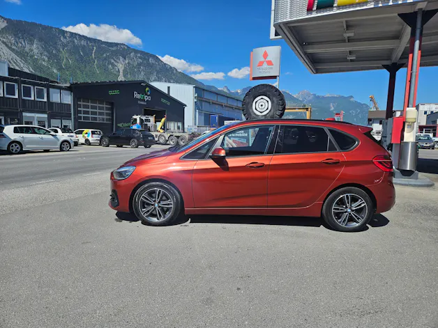BMW 220i SDKG Active Tourer