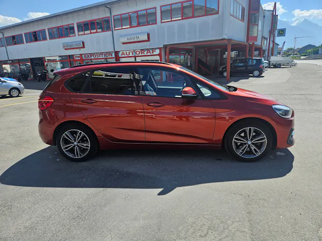 BMW 220i SDKG Active Tourer