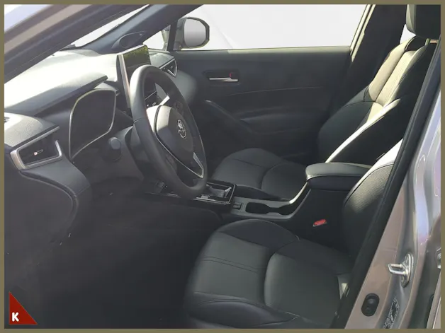 Toyota Corolla Cross 2.0 HSD Premium AWD-i