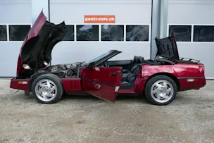 Chevrolet Corvette Convertible 5.7