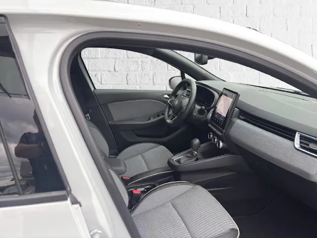 Renault Clio 1.6 E-Tech techno