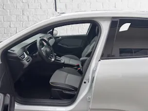 Renault Clio 1.6 E-Tech techno