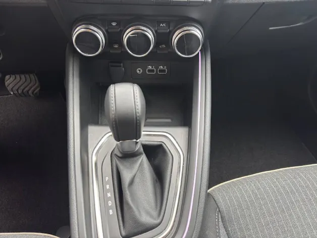 Renault Clio 1.6 E-Tech techno