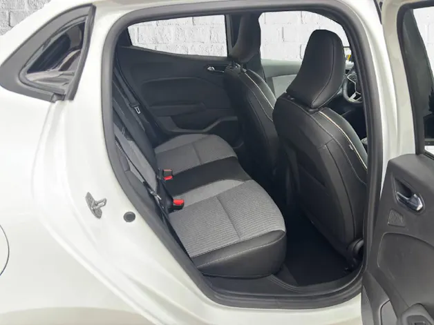 Renault Clio 1.6 E-Tech techno