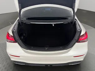 MERCEDES-BENZ E 220 d AMG Line 4matic