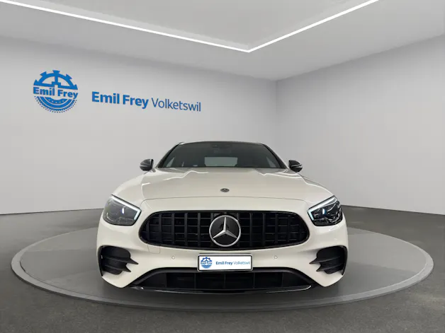 MERCEDES-BENZ E 220 d AMG Line 4matic