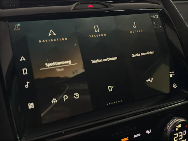 Jaguar E-Pace 1.5 T 300e R-Dynamic S