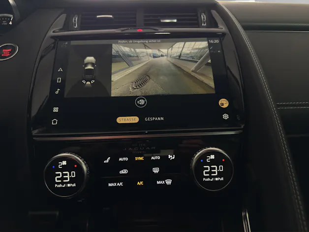Jaguar E-Pace 1.5 T 300e R-Dynamic S