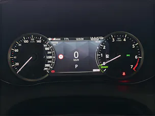 Jaguar E-Pace 1.5 T 300e R-Dynamic S