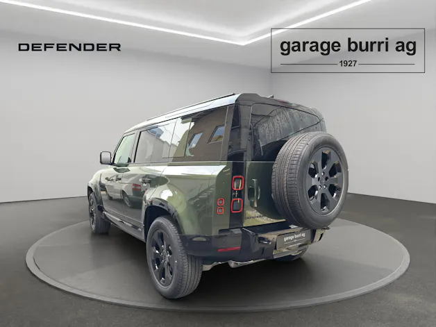 Land Rover Defender 110 3.0 D I6 250 X-Dynamic SE