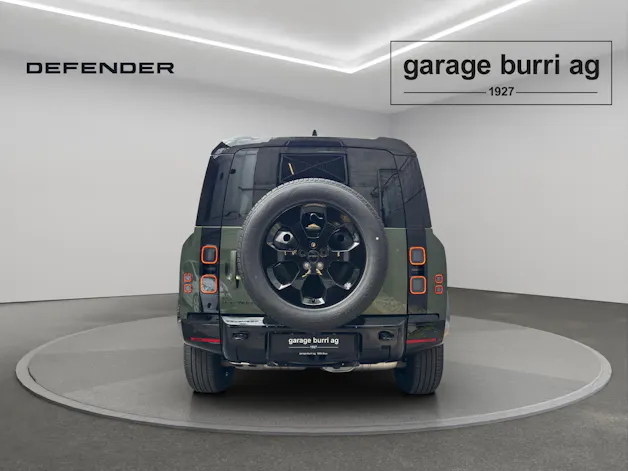 Land Rover Defender 110 3.0 D I6 250 X-Dynamic SE