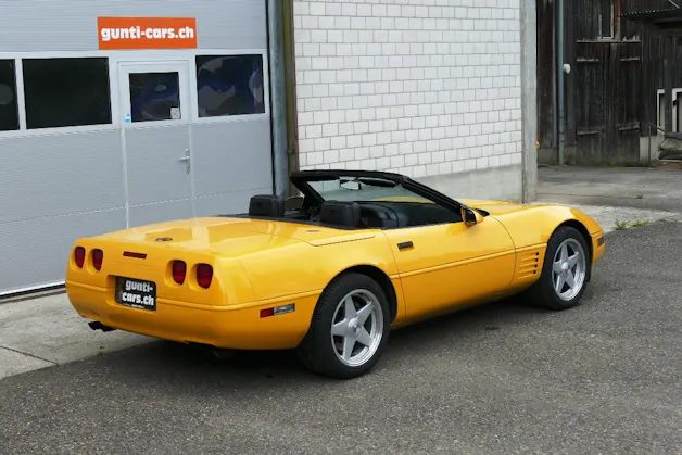 Chevrolet Corvette Convertible 5.7