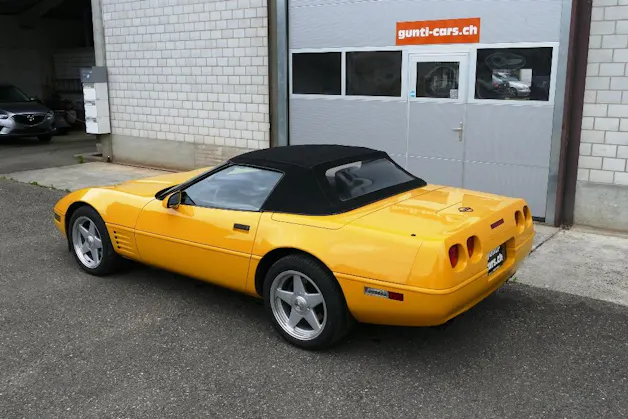 Chevrolet Corvette Convertible 5.7