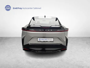 https://vehicle.imgix.net/4316628/6a8963b4-659c-4343-9df9-aca7e2a6a6f5.jpg