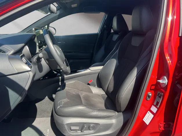 Toyota C-HR 2.0 VVTi HSD Move