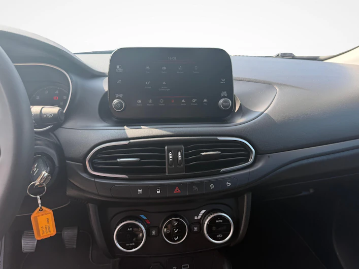 Fahrzeugbild FIAT TIPO