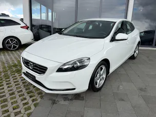 Volvo V40 2.0 D3 Momentum S/S