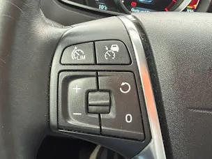 Volvo V40 2.0 D3 Momentum S/S