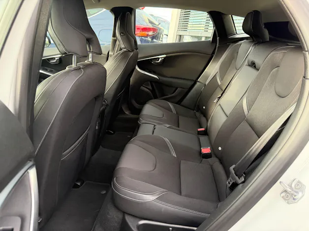 Volvo V40 2.0 D3 Momentum S/S