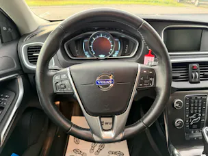 Volvo V40 2.0 D3 Momentum S/S