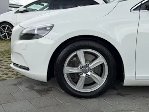 Volvo V40 2.0 D3 Momentum S/S