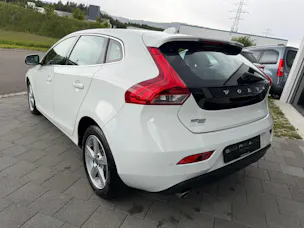Volvo V40 2.0 D3 Momentum S/S