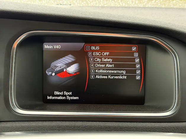 Volvo V40 2.0 D3 Momentum S/S