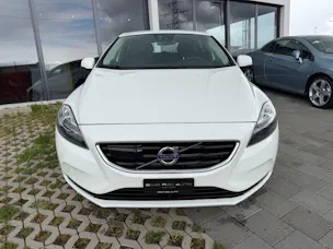 Volvo V40 2.0 D3 Momentum S/S