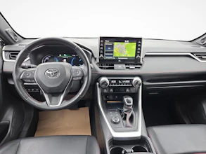 https://vehicle.imgix.net/4316652/83e4222e-4904-4c4e-b26b-f119909db332.jpg
