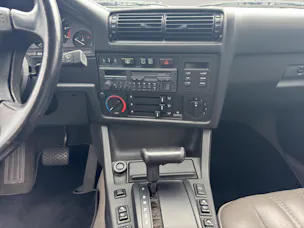 BMW 3er Reihe E30 Touring 325iX ABS