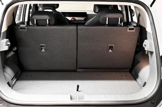 https://vehicle.imgix.net/4316682/e3bf8003-89f2-4439-8f52-ba6e09f140bb.jpg