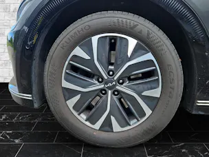 Kia EV6 77 kWh Edition 24