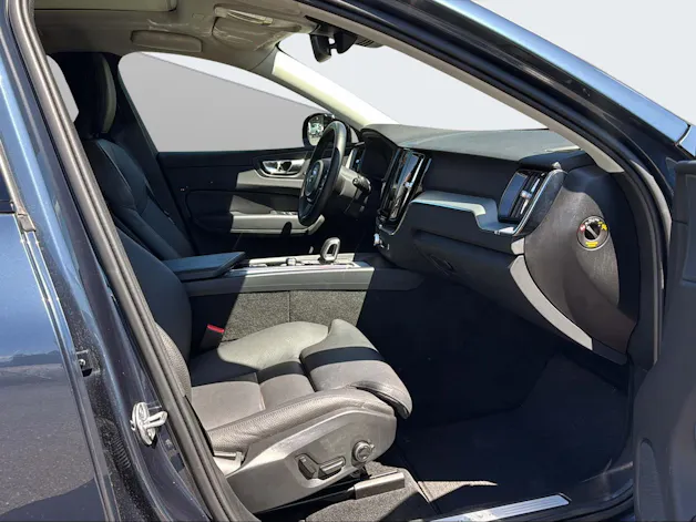 Volvo XC60 2.0 T6 TE Plus Dark eAWD