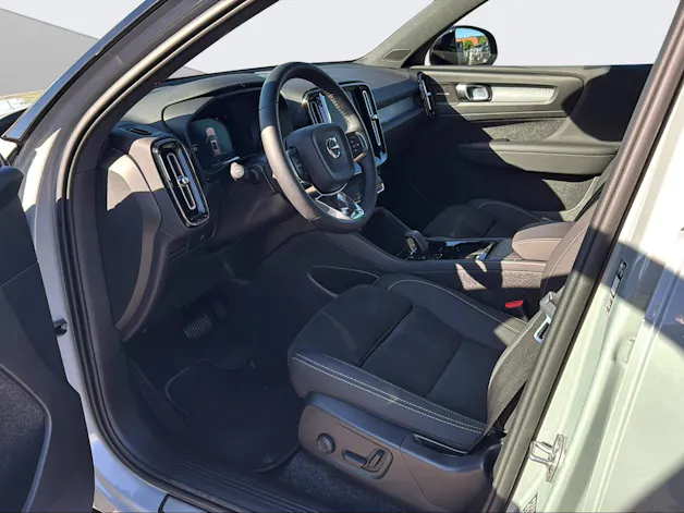 Volvo EX40 Twin Black Edition AWD