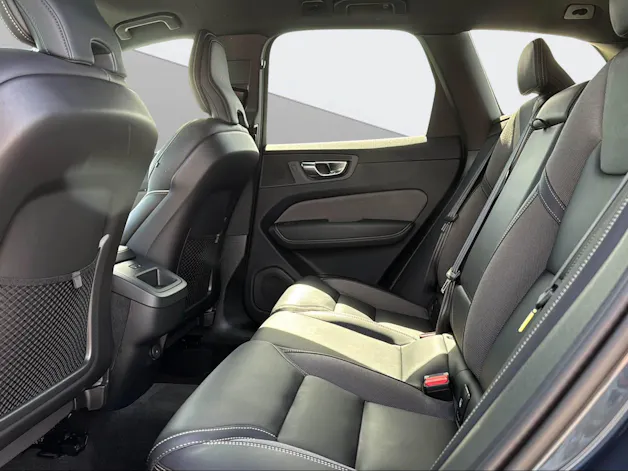 Volvo XC60 2.0 B5 MH Plus Dark AWD