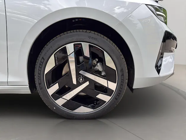 Opel Astra Electric Sports Tourer Ultimate