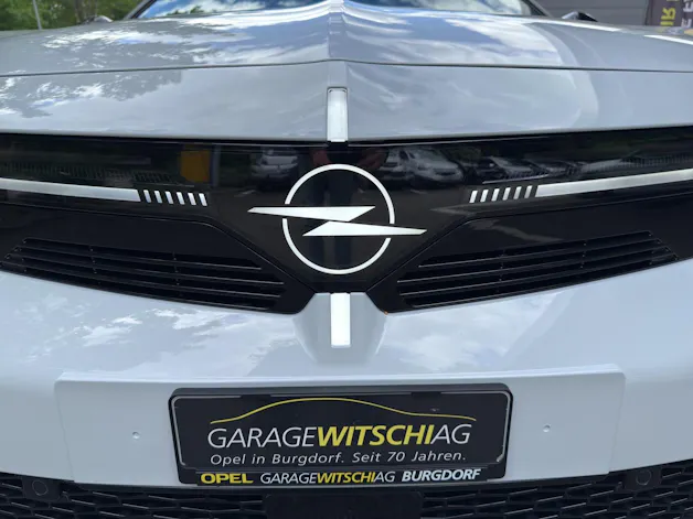 Opel Astra Electric Sports Tourer Ultimate