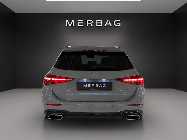 Mercedes-Benz C 220 d T 4 Matic