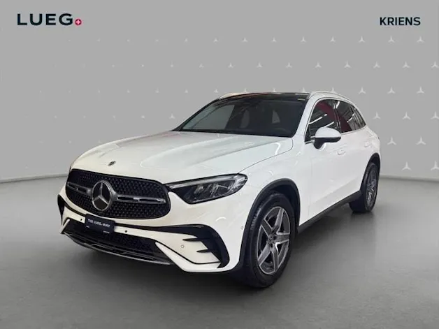 Mercedes-Benz GLC 200 4M - AMG / 360 Grad Kamera / Head-Up Display / Panorama-Dach
