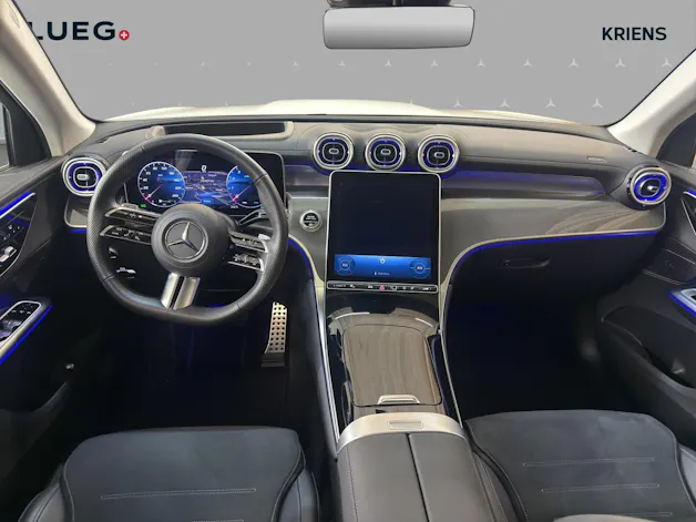 Mercedes-Benz GLC 200 4M - AMG / 360 Grad Kamera / Head-Up Display / Panorama-Dach