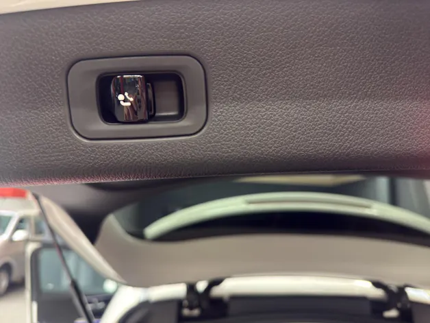 Mercedes-Benz GLC 200 4M - AMG / 360 Grad Kamera / Head-Up Display / Panorama-Dach