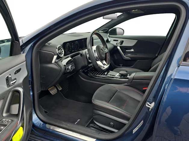 Mercedes-Benz A 35 AMG 4Matic Speedshift