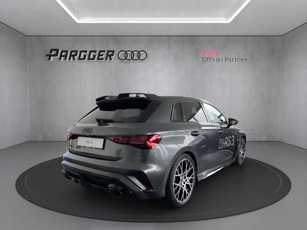 Audi RS3 Sportback 2.5 TSI quattro S-tronic