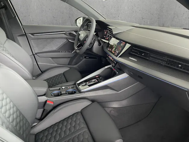 Audi RS3 Sportback 2.5 TSI quattro S-tronic