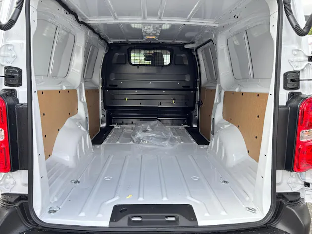 Peugeot Expert 2.2 BlueHDi 150 S&S Long EAT8