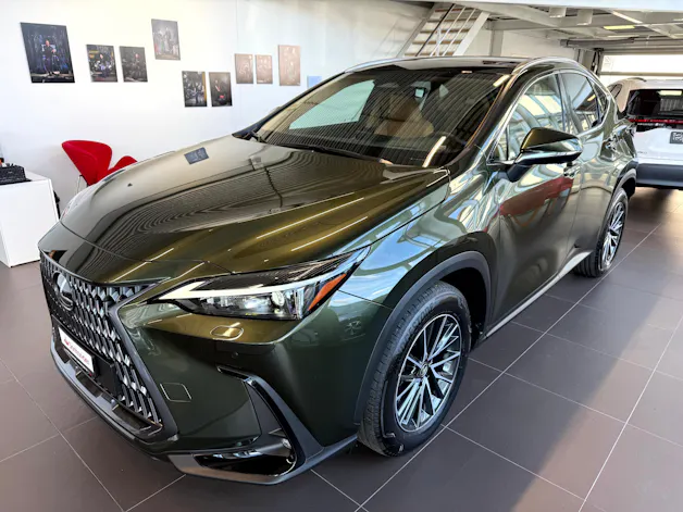 Lexus NX 450h+ E-FOUR Comfort