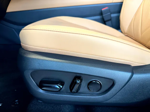 Lexus NX 450h+ E-FOUR Comfort