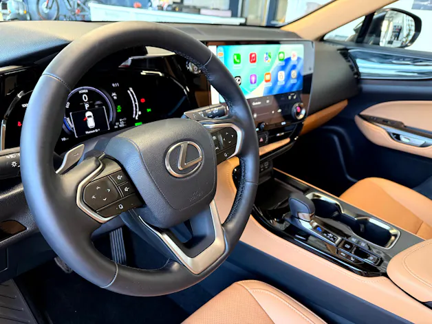 Lexus NX 450h+ E-FOUR Comfort